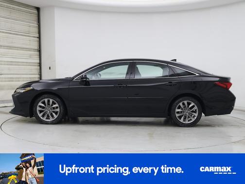 Black 2019 Toyota Avalon XLE