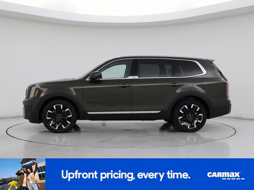 Green 2023 Kia Telluride SX Prestige