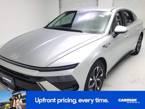 Gray 2025 Hyundai SONATA SEL