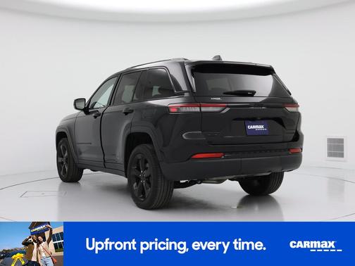 Black 2023 Jeep Grand Cherokee Limited