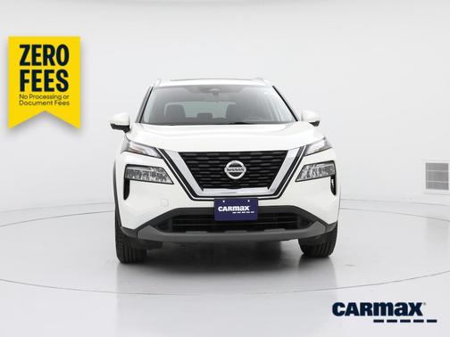 White 2021 Nissan Rogue SV