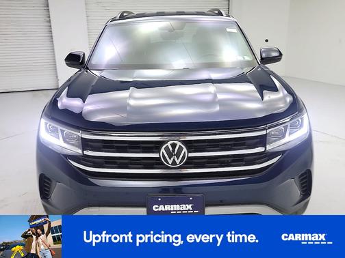 Blue 2023 Volkswagen Atlas SE w/Tech