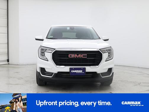 White 2024 GMC Terrain SLE