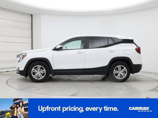 White 2024 GMC Terrain SLE