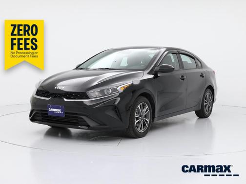 Black 2024 Kia Forte LXS