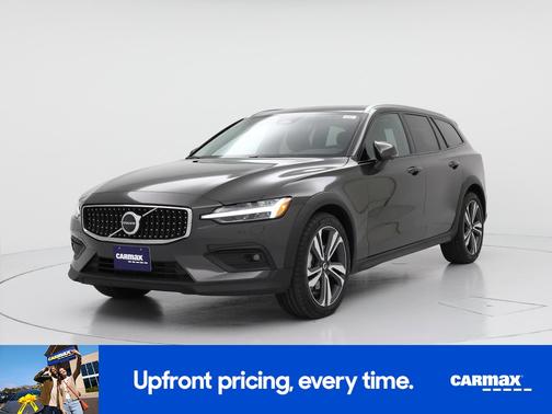 Gray 2025 Volvo V60 Cross Country B5 Plus