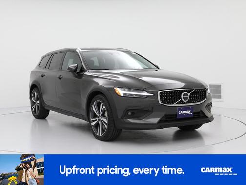 Gray 2025 Volvo V60 Cross Country B5 Plus