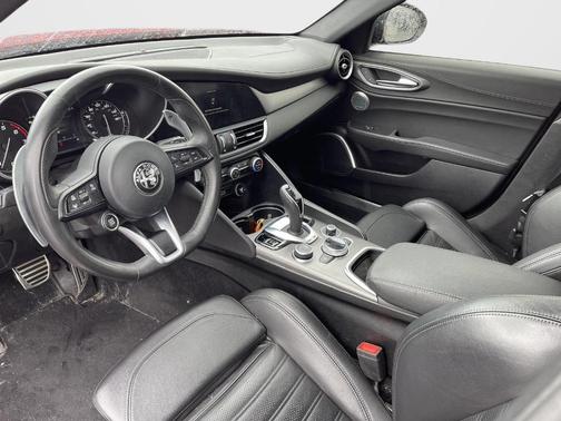 2020 Alfa Romeo Giulia Ti