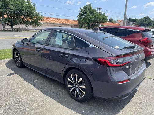 2022 Honda Civic EX-L