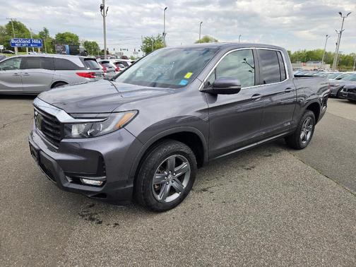Modern Steel Metallic 2023 Honda Ridgeline RTL
