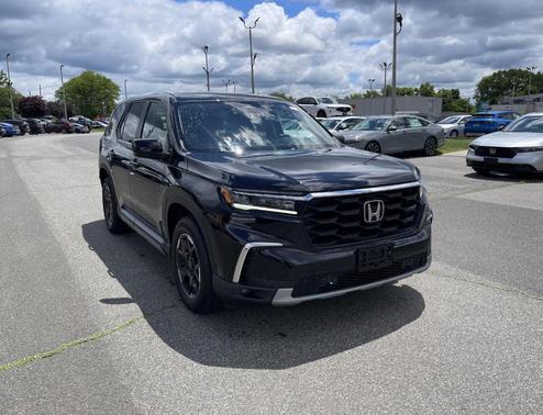Crystal Black Pearl 2025 Honda Pilot EX-L