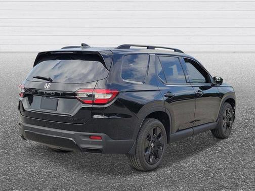 2026 Honda Pilot Black Edition