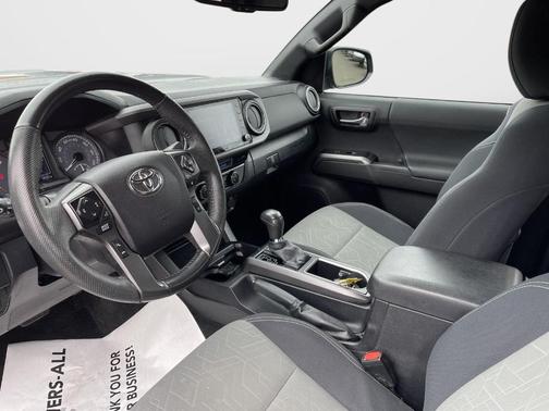 2021 Toyota Tacoma TRD Sport