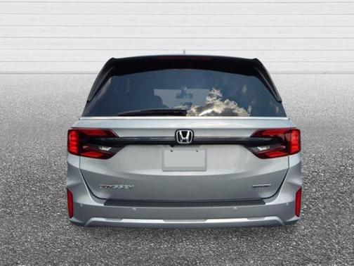 Solar Silver Metallic 2026 Honda Odyssey Touring