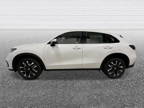 Platinum White Pearl 2026 Honda HR-V EX-L
