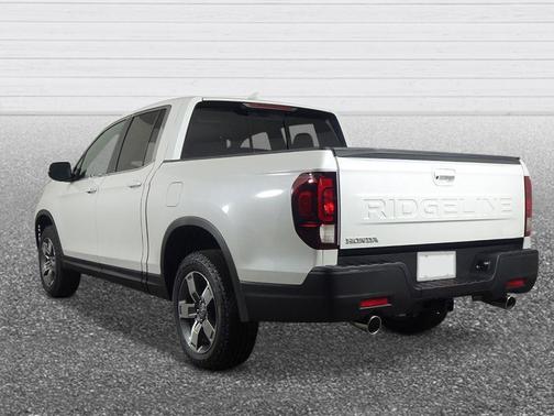 Platinum White Pearl 2026 Honda Ridgeline RTL