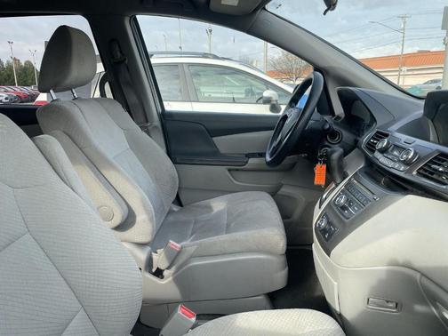 2016 Honda Odyssey LX