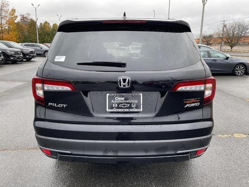 2022 Honda Pilot TrailSport