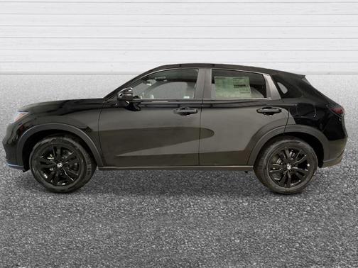 Crystal Black Pearl 2026 Honda HR-V Sport