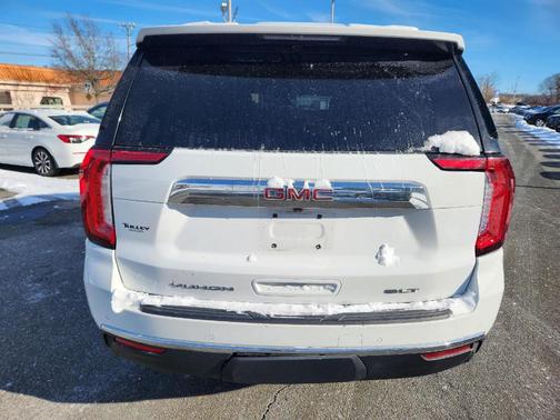 2021 GMC Yukon XL SLT