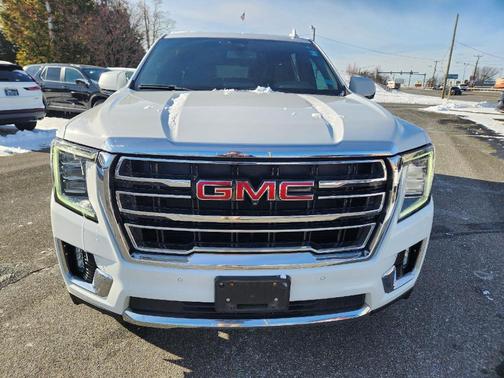 2021 GMC Yukon XL SLT