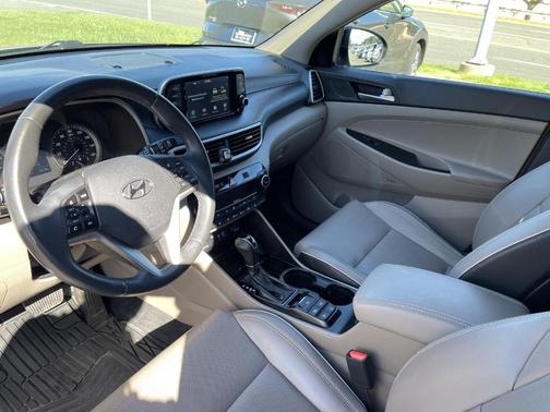 2021 Hyundai TUCSON Limited