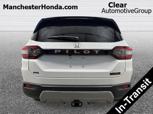 Platinum White Pearl 2026 Honda Pilot TrailSport