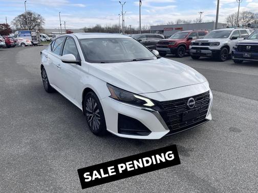 2023 Nissan Altima 2.5 SV