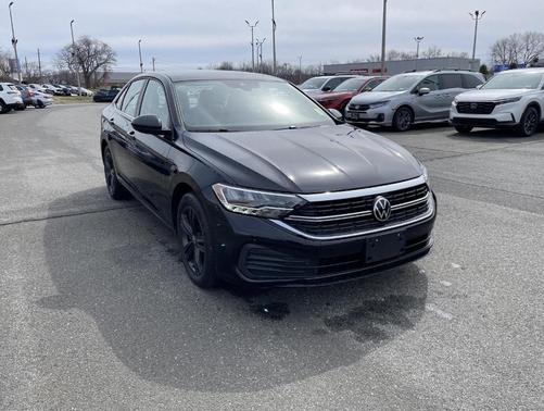 2023 Volkswagen Jetta 1.5T SE