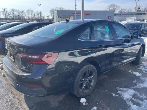 2023 Volkswagen Jetta 1.5T SE