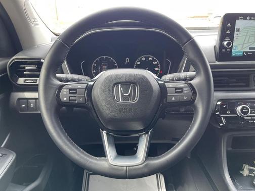 Radiant Red Metallic II 2025 Honda Pilot Touring