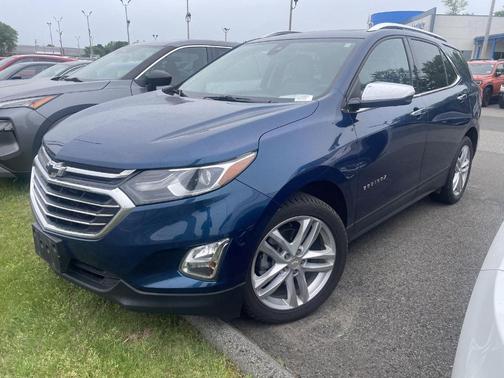 Pacific Blue Metallic 2019 Chevrolet Equinox Premier w/2LZ