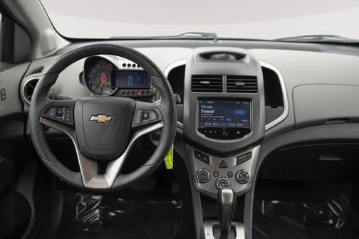 2016 Chevrolet Sonic LT
