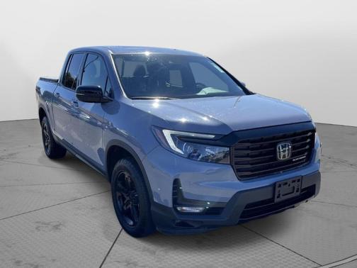 2022 Honda Ridgeline Black Edition