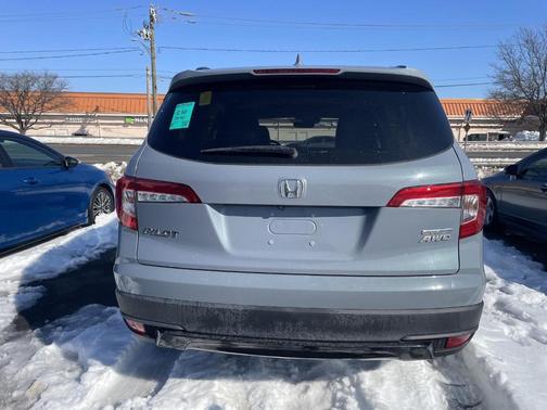 2022 Honda Pilot Special Edition