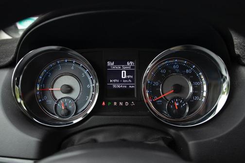 2015 Chrysler Town & Country Touring-L