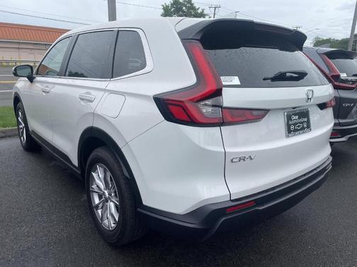 Platinum White Pearl 2024 Honda CR-V EX