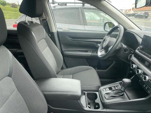 Platinum White Pearl 2024 Honda CR-V EX
