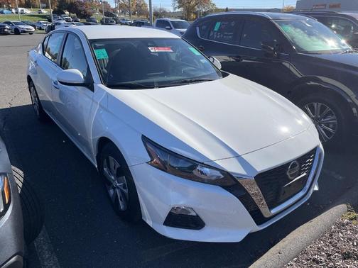 2022 Nissan Altima 2.5 S