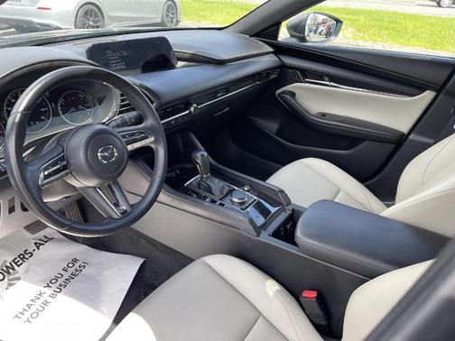 2023 Mazda Mazda3 FWD w/Preferred Package