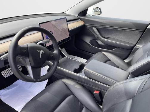 2020 Tesla Model 3 Performance