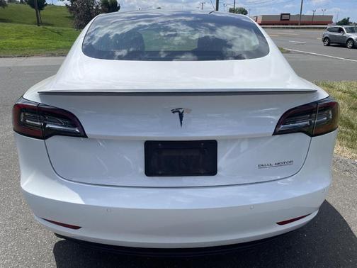 2020 Tesla Model 3 Performance