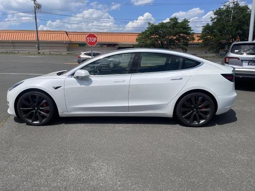 2020 Tesla Model 3 Performance