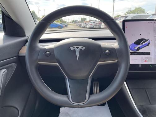 2020 Tesla Model 3 Performance