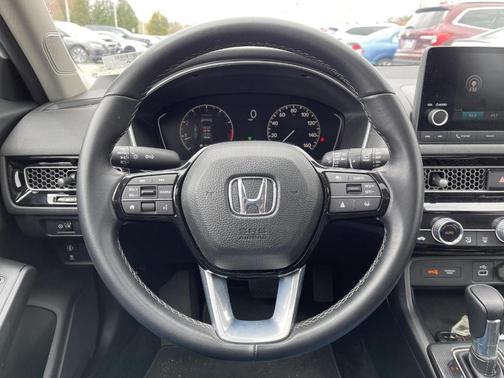 2024 Honda Civic EX-L