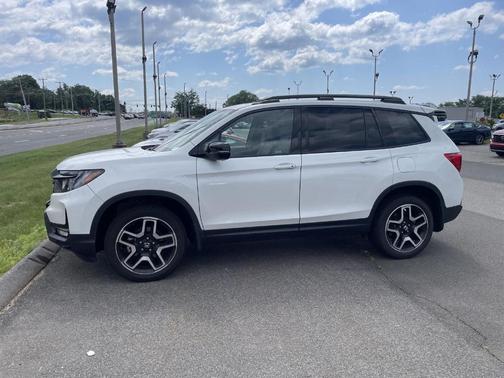 2022 Honda Passport Elite