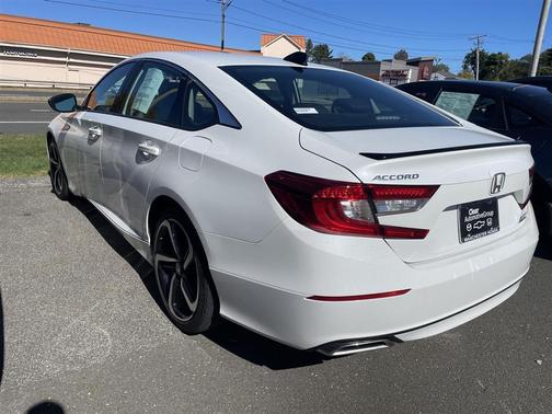 2022 Honda Accord Sport SE