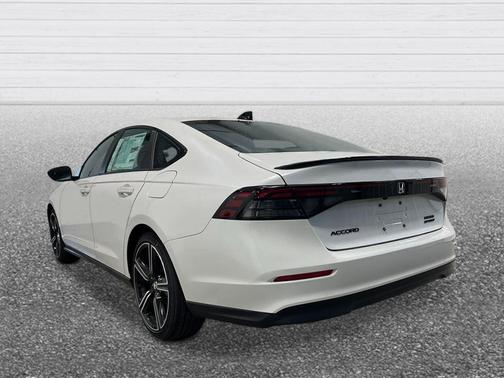 Platinum White Pearl 2026 Honda Accord Hybrid Sport