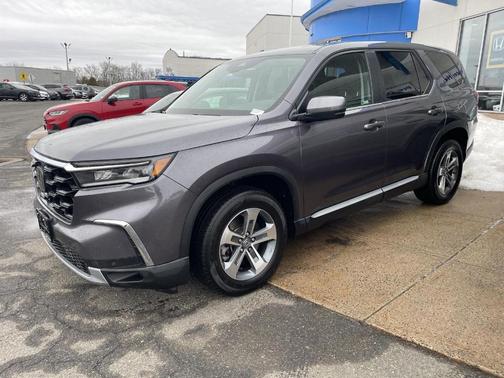 2023 Honda Pilot EX-L 7-Passenger