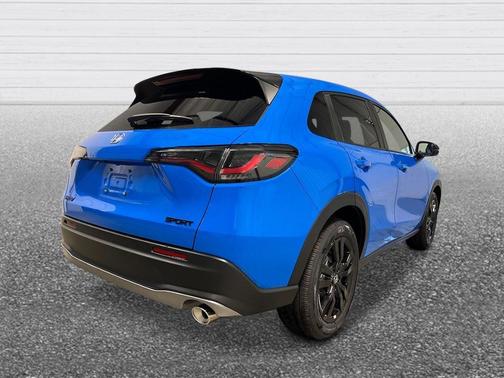 Boost Blue Pearl 2026 Honda HR-V Sport